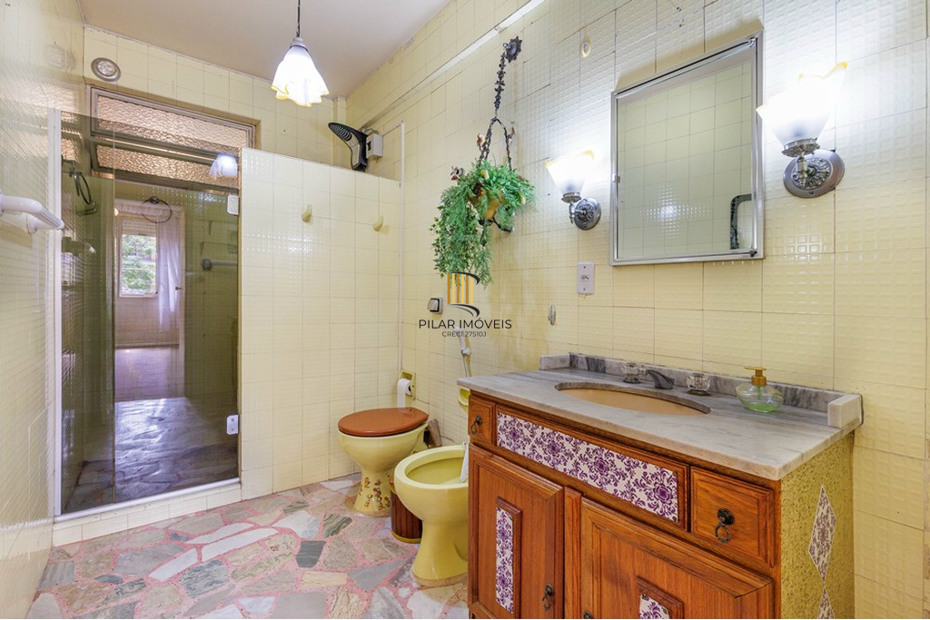 Apartamento 3 dormitórios no bairro Bom Fim