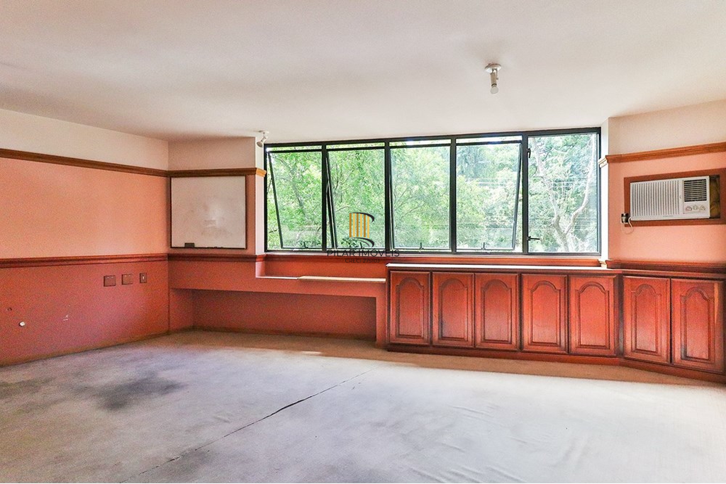 Sala Comercial no bairro Petrópolis