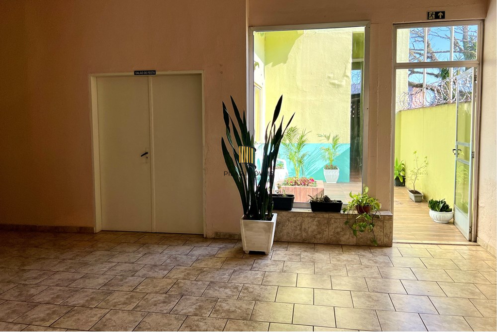 Apartamento 2 dormitórios no bairro Marechal Rondon