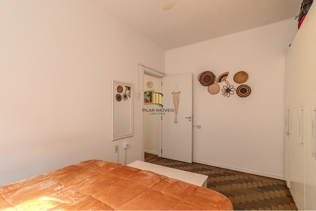 Apartamento 2 dormitórios no bairro Bom Fim