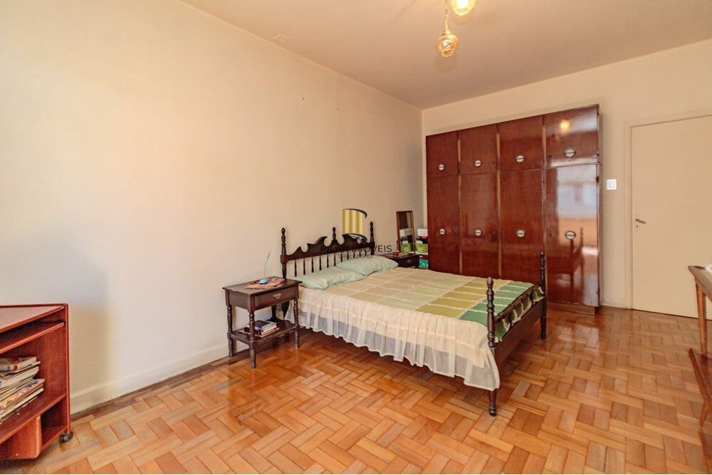 Apartamento 4 dormitórios no bairro Santana