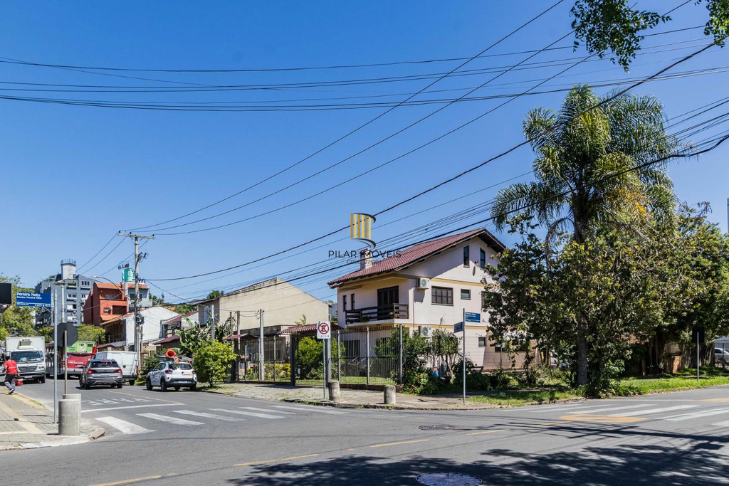 Casa 3 dormitórios no bairro Tristeza