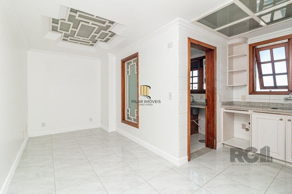 Apartamento 3 dormitórios no bairro Menino Deus