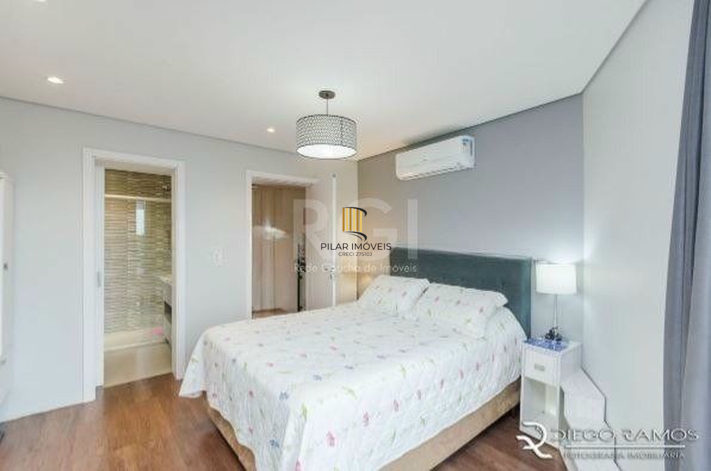 Casa 3 dormitórios no bairro Teresópolis