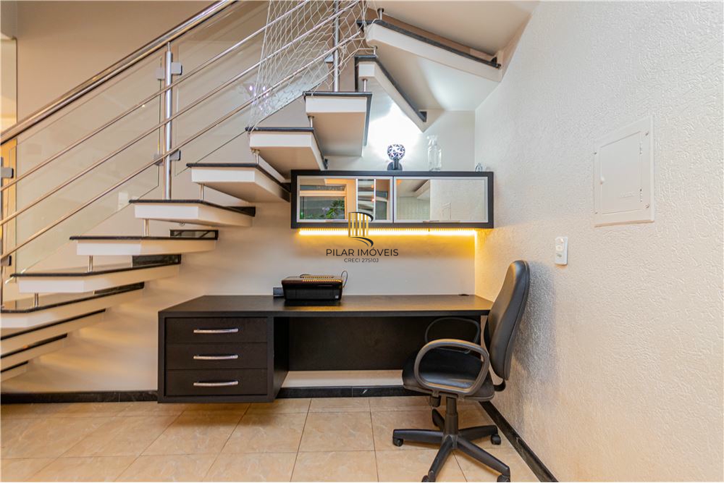 Casa de Condomínio 3 dormitórios no bairro Sarandi