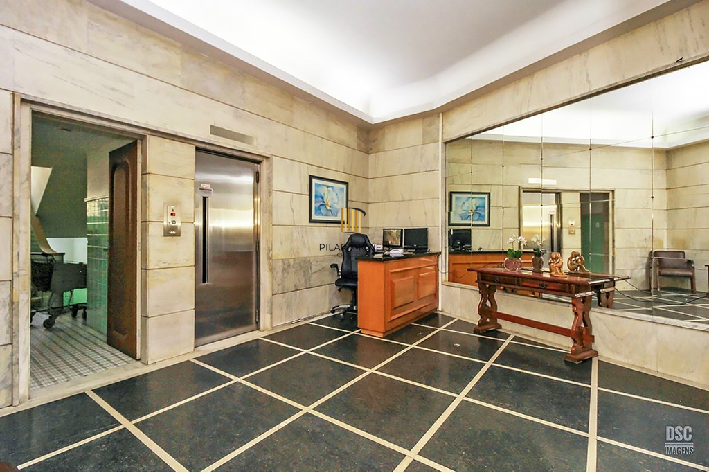 Apartamento 4 dormitórios no bairro Independência