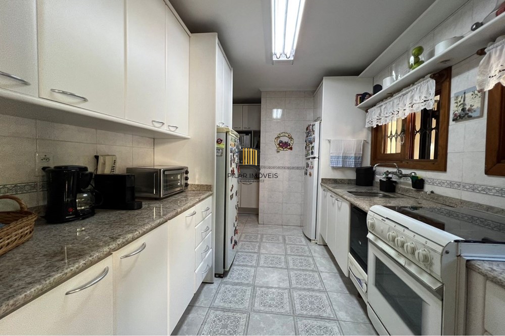 Casa 3 dormitórios no bairro Santana