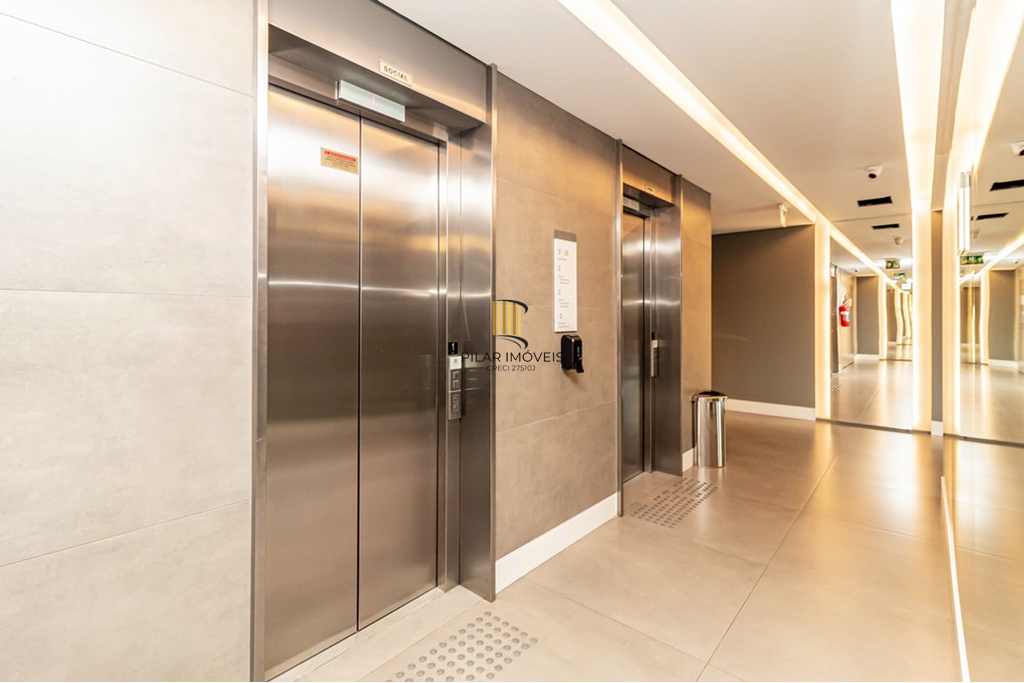 Apartamento 2 dormitórios no bairro São Sebastião