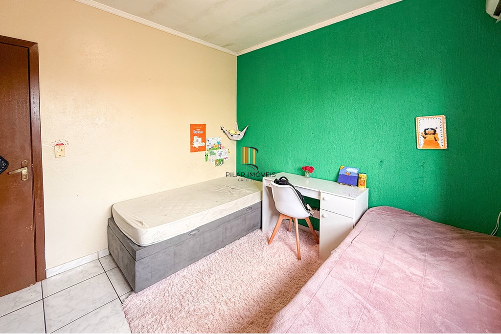 Casa 3 dormitórios no bairro Niterói