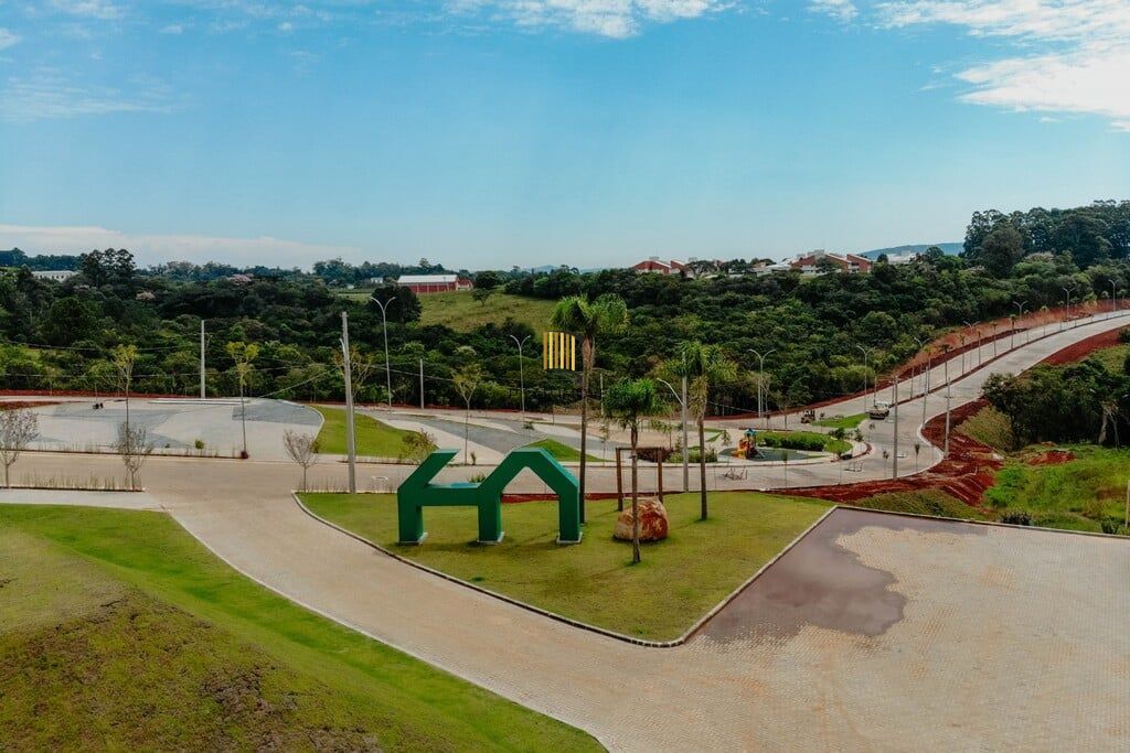 Terreno no bairro Querência