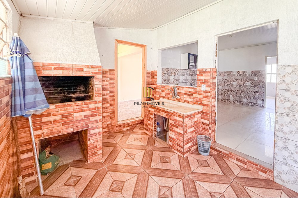 Casa 2 dormitórios no bairro Mathias Velho