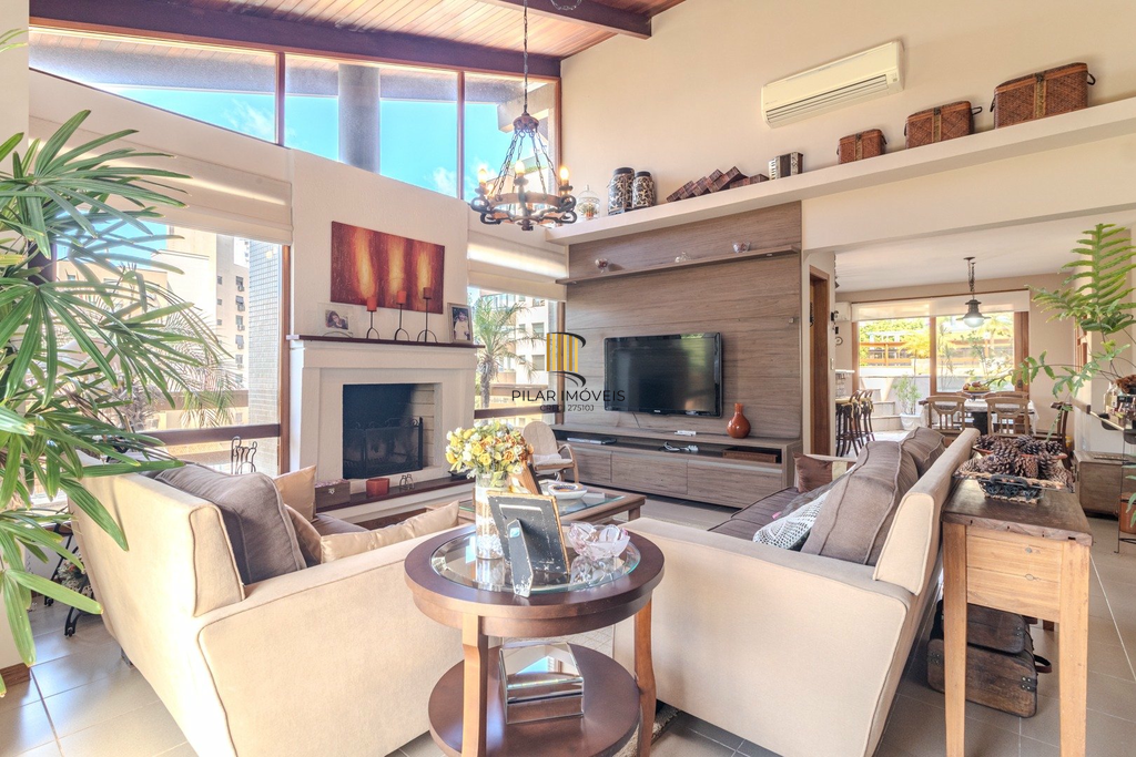 Cobertura 3 dormitórios no bairro Bela Vista