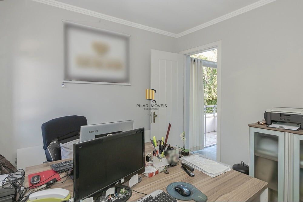 Casa 3 dormitórios no bairro Espírito Santo