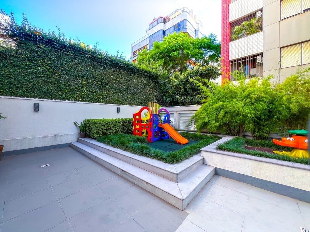 Apartamento 3 dormitórios no bairro Petrópolis
