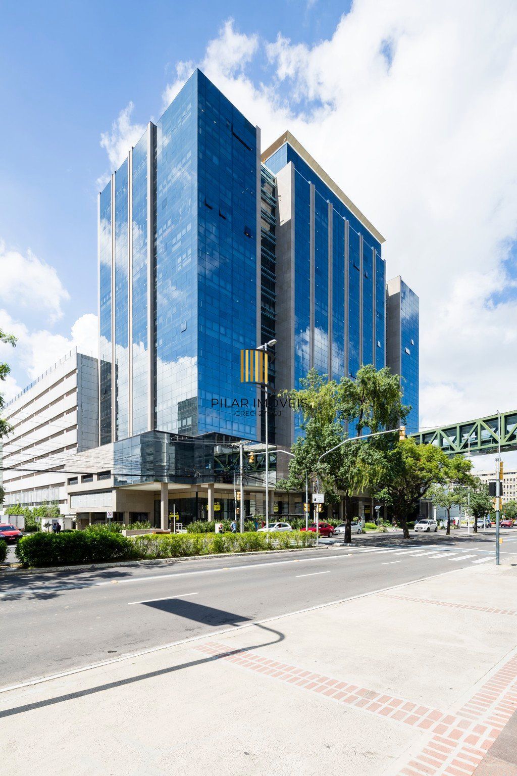 Sala Comercial no bairro Praia de Belas - Pilar Imóveis