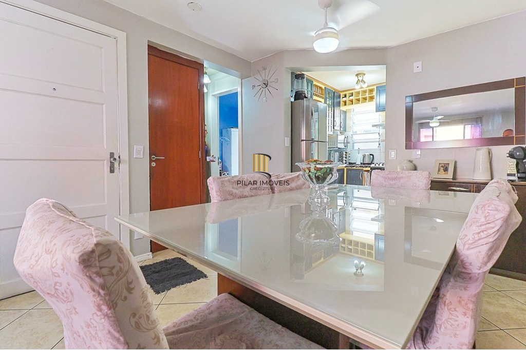 Casa de Condomínio 4 dormitórios no bairro Jardim Itu Sabará