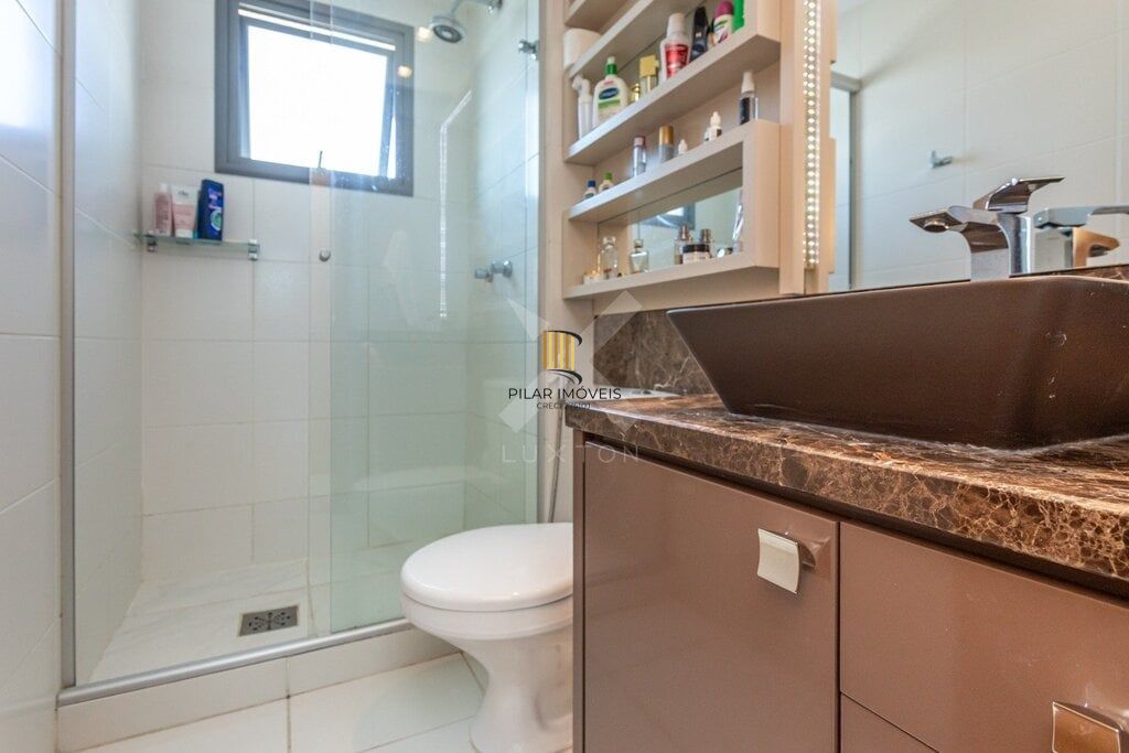 Apartamento 2 dormitórios no bairro Três Figueiras