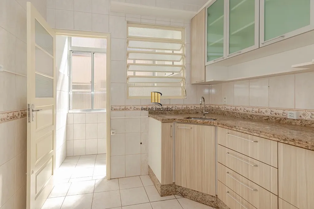 Apartamento 2 dormitórios no bairro São Geraldo
