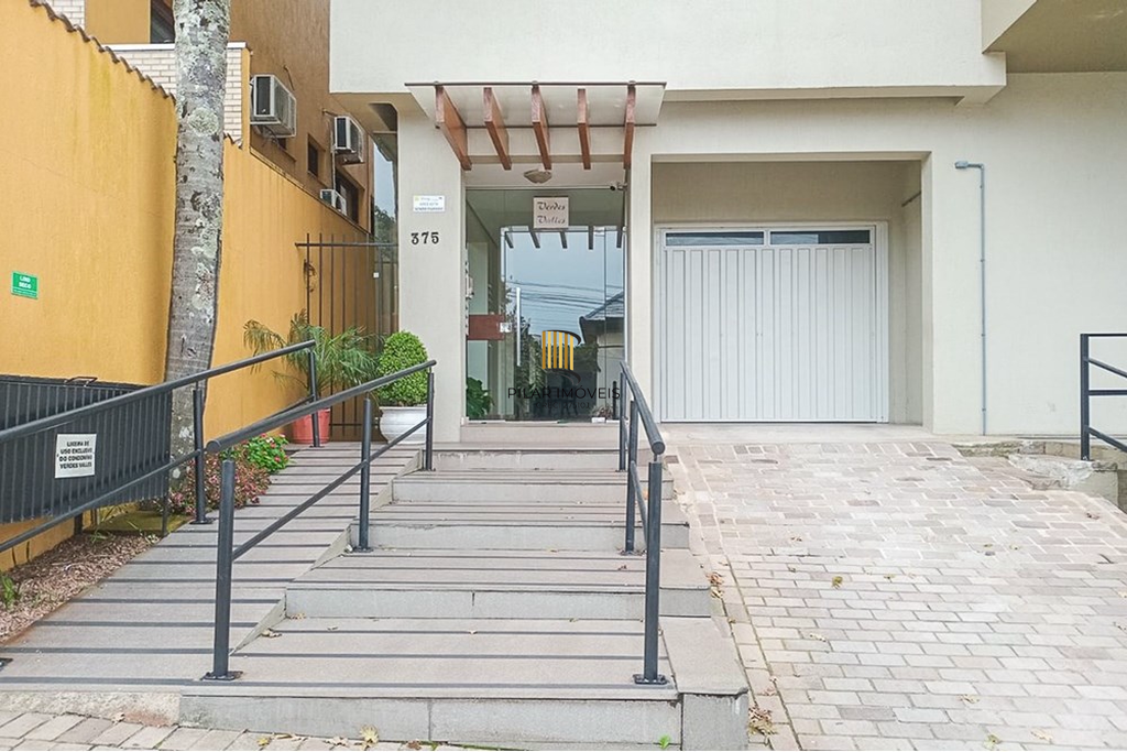 Apartamento 2 dormitórios no bairro Centro