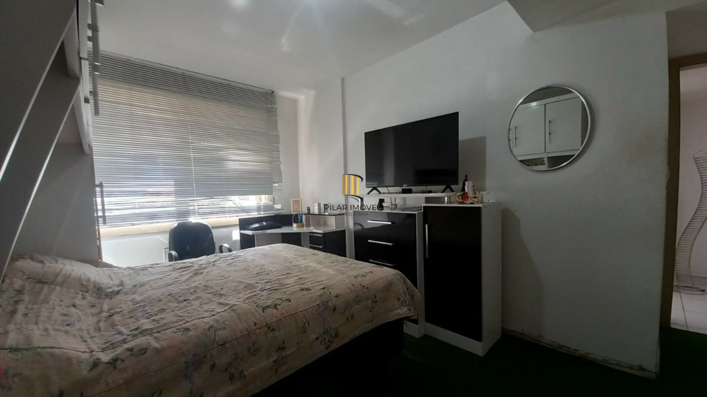Apartamento 4 dormitórios no bairro Centro Histórico