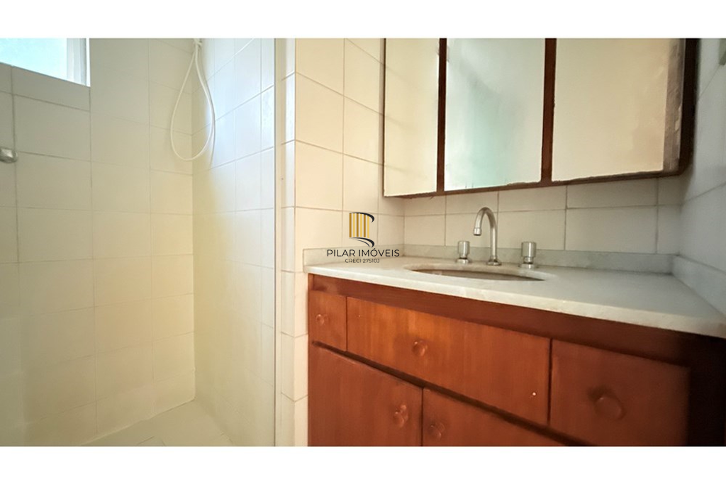 Apartamento 2 dormitórios no bairro Bom Fim