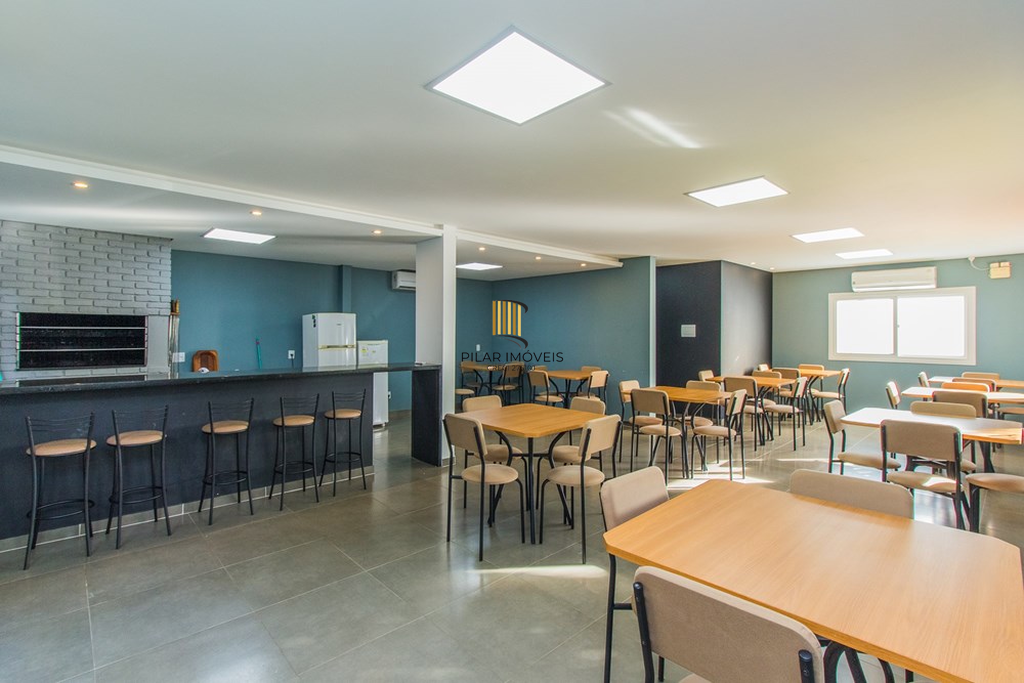 Casa 2 dormitórios no bairro Fátima