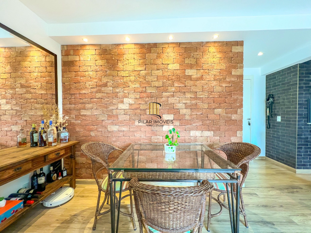 Apartamento 2 dormitórios no bairro Jardim Carvalho