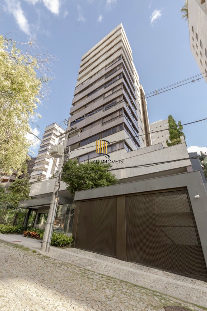 Triplex 3 dormitórios no bairro Bela Vista