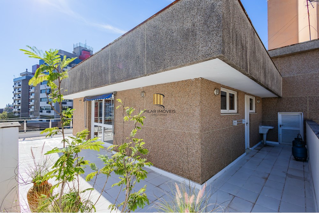 Cobertura 3 dormitórios no bairro Petrópolis