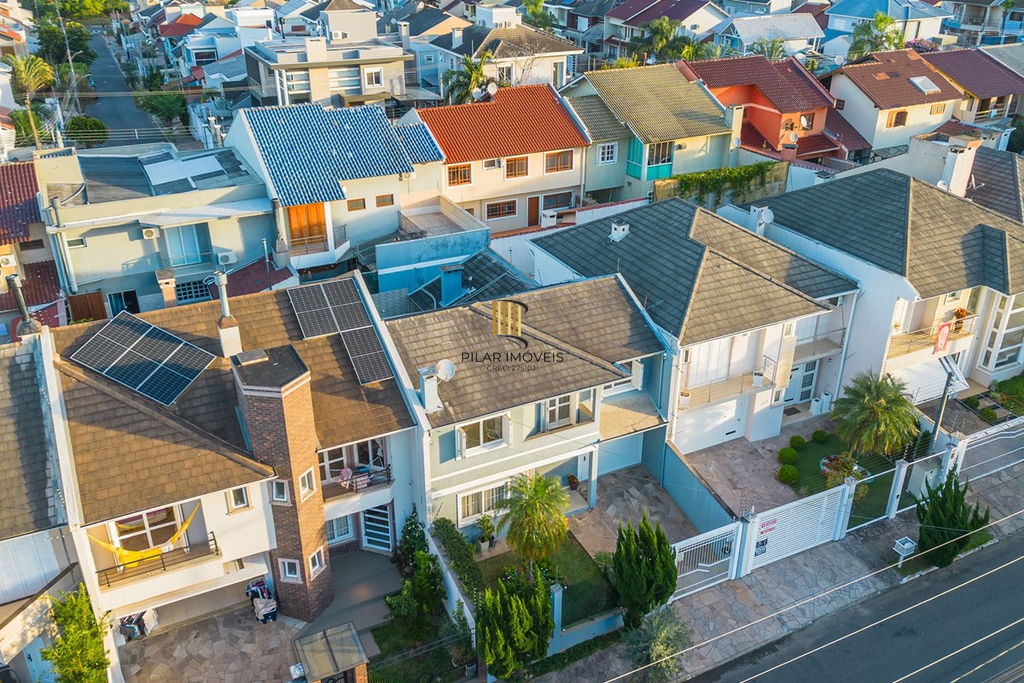 Casa 3 dormitórios no bairro Marechal Rondon