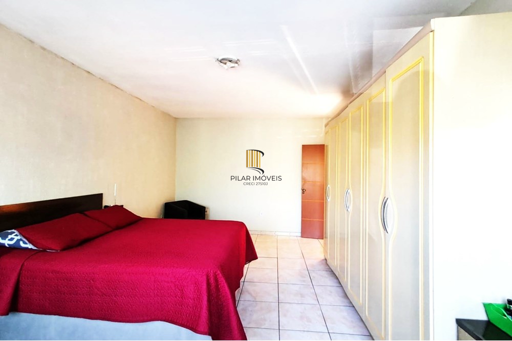 Casa 2 dormitórios no bairro Jardim Algarve