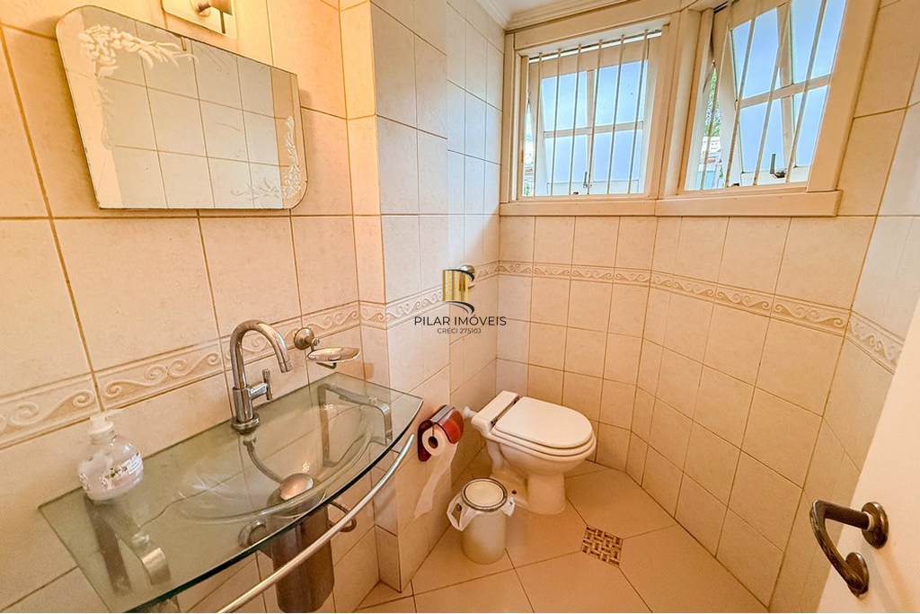 Casa 6 dormitórios no bairro Nossa Senhora das Graças