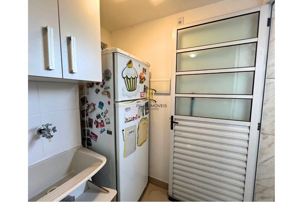 Casa de Condomínio 2 dormitórios no bairro Igara