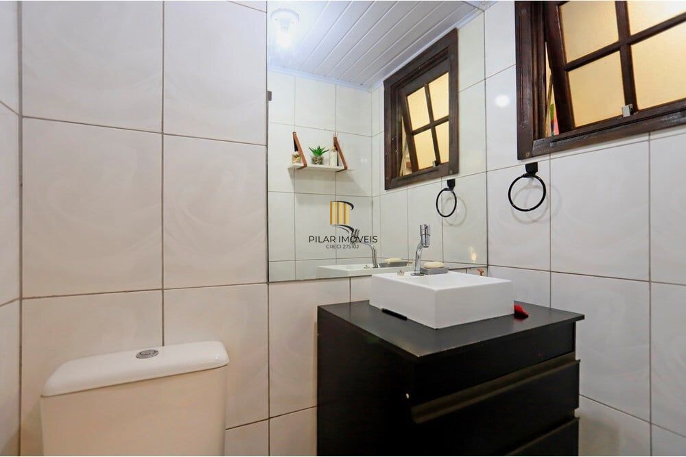 Casa 3 dormitórios no bairro Rubem Berta