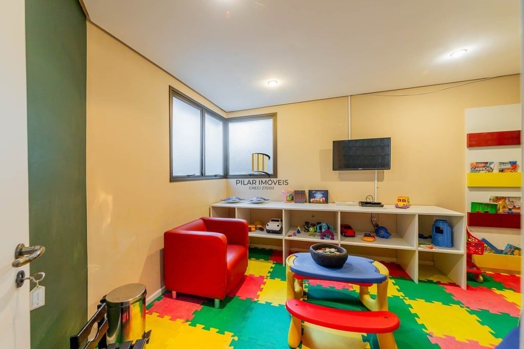 Apartamento 4 dormitórios no bairro Petrópolis