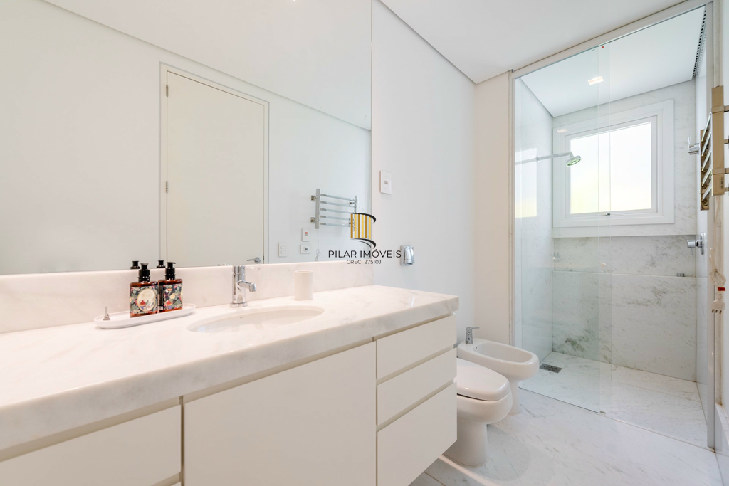 Apartamento 3 dormitórios no bairro Três Figueiras