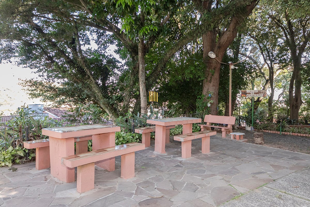 Apartamento 2 dormitórios no bairro Cristal