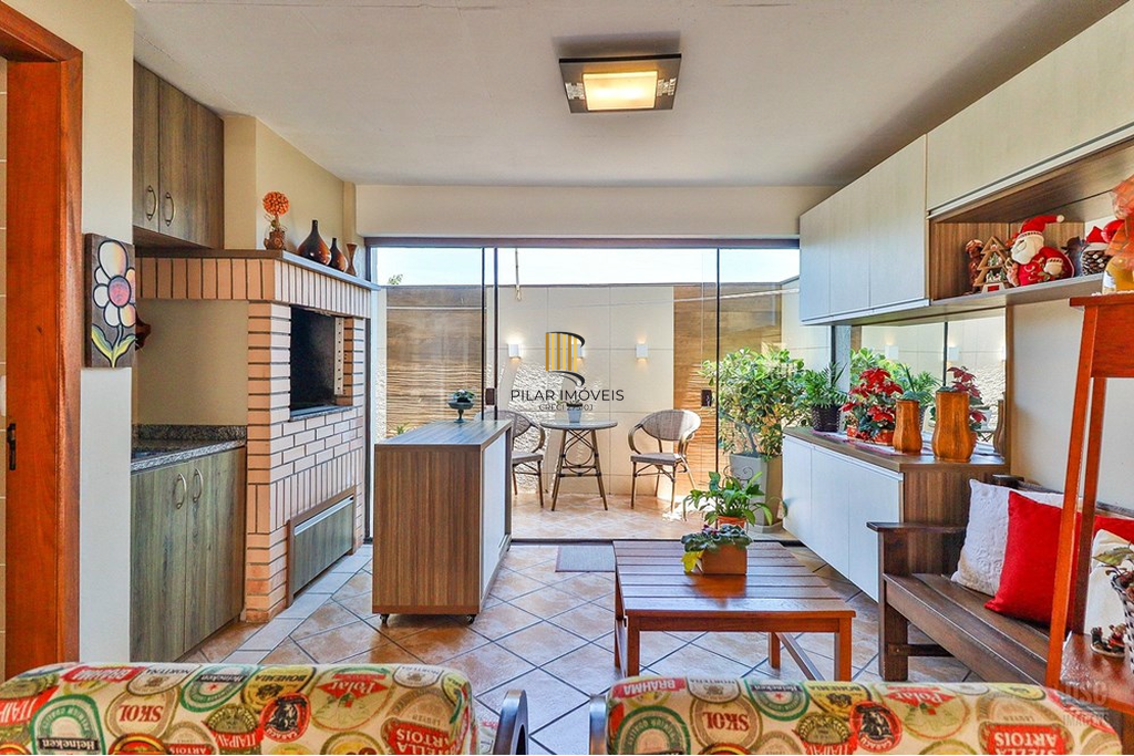 Casa de Condomínio 3 dormitórios no bairro Ipanema