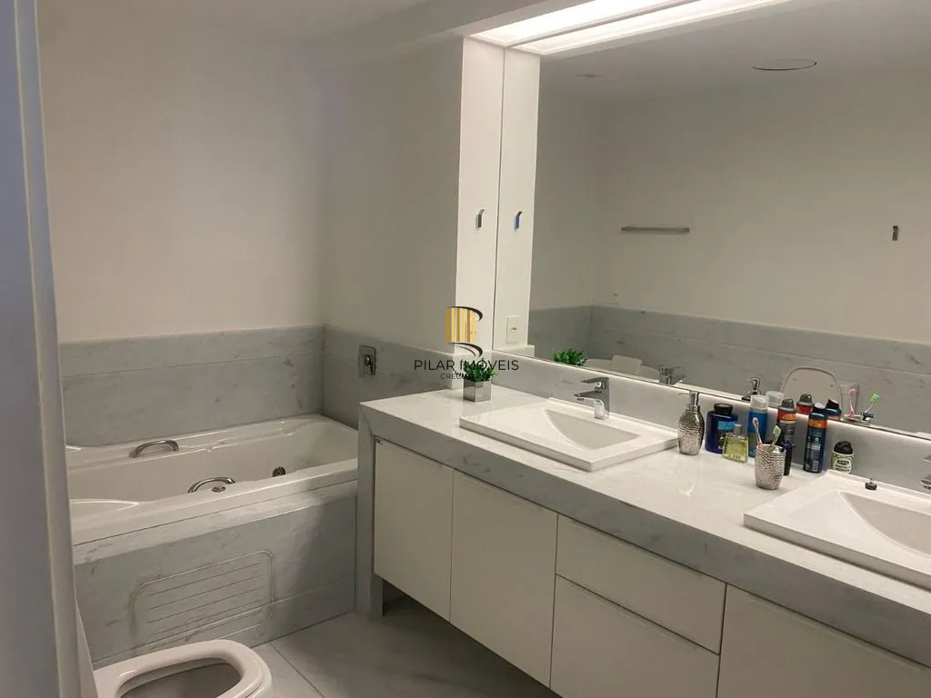 Apartamento 3 dormitórios no bairro Jardim Europa