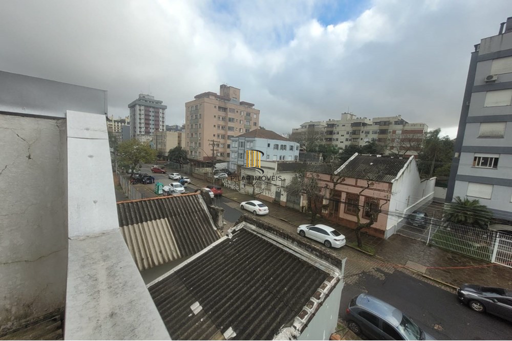 Casa 3 dormitórios no bairro Menino Deus