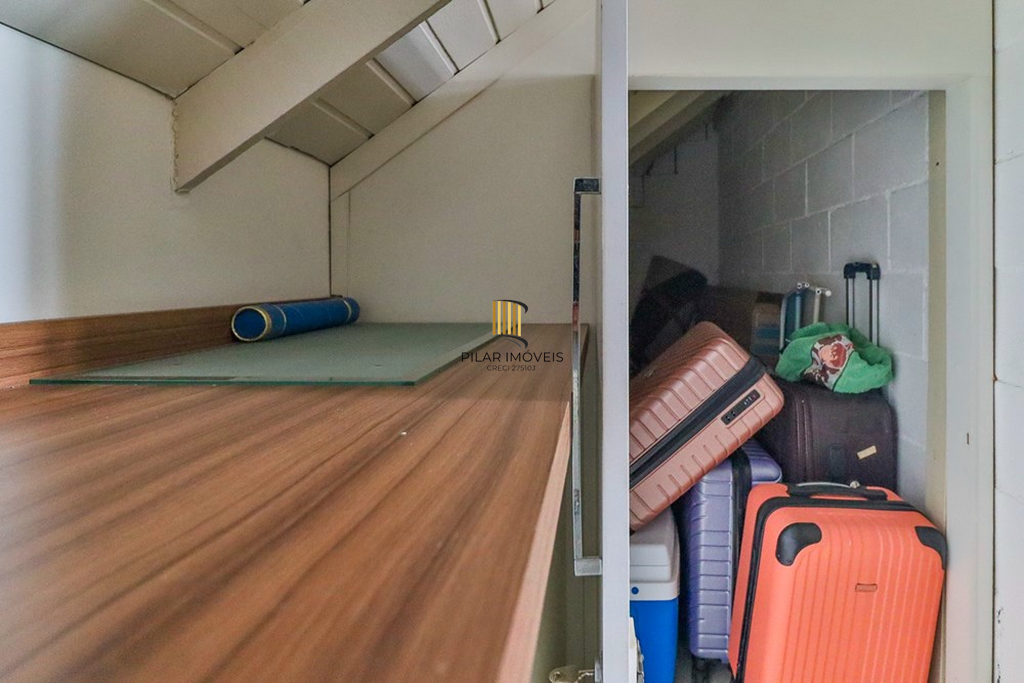 Casa de Condomínio 3 dormitórios no bairro São Sebastião