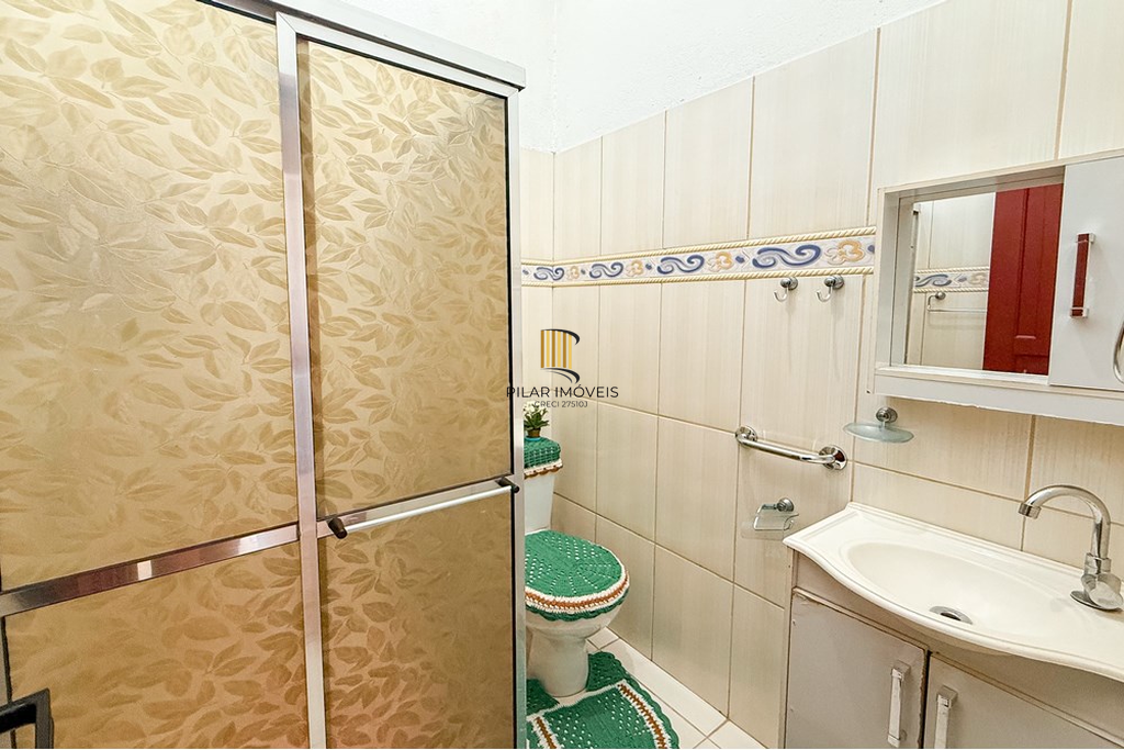 Casa 4 dormitórios no bairro Capão da Cruz