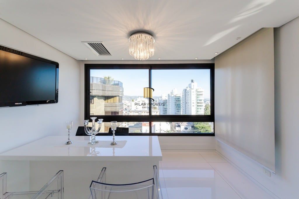 Apartamento 4 dormitórios no bairro Bela Vista