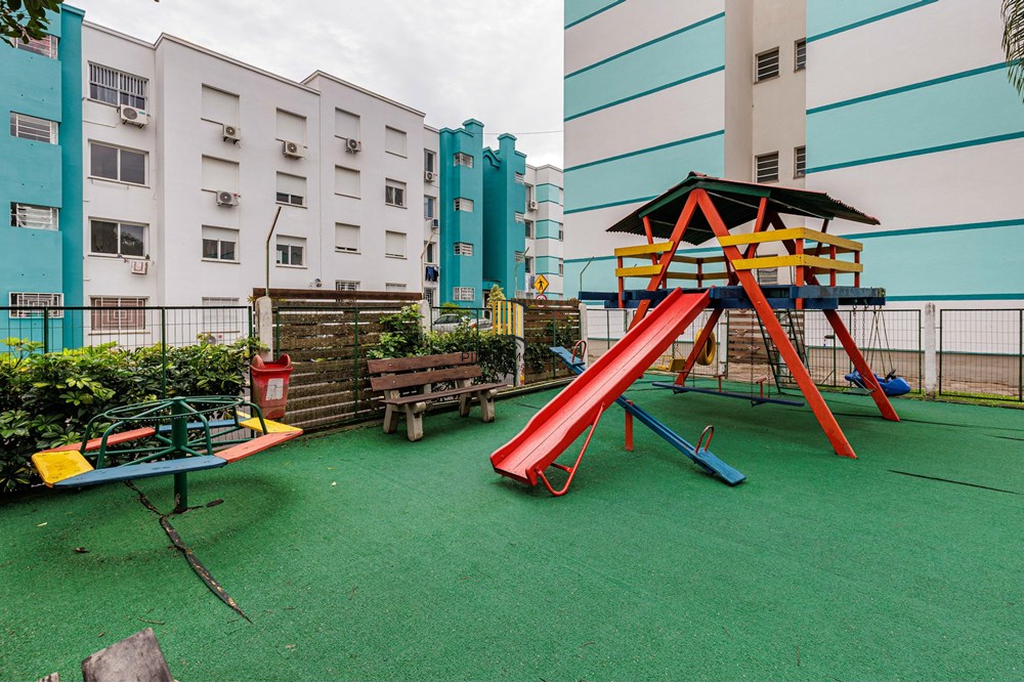 Apartamento 2 dormitórios no bairro Morro Santana