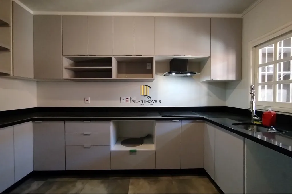 Casa 3 dormitórios no bairro São José