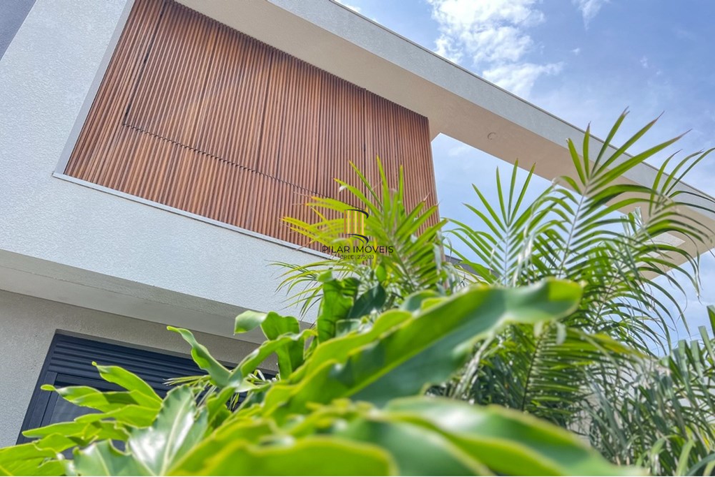 Casa de Condomínio 1 dormitório no bairro Centro