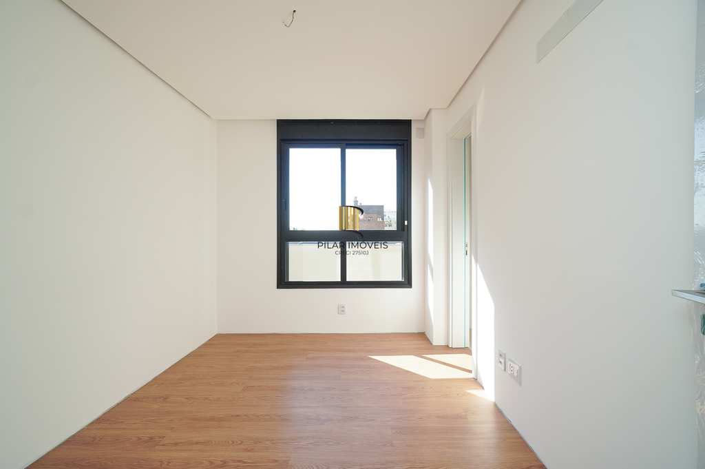 Apartamento 3 dormitórios no bairro Mont Serrat
