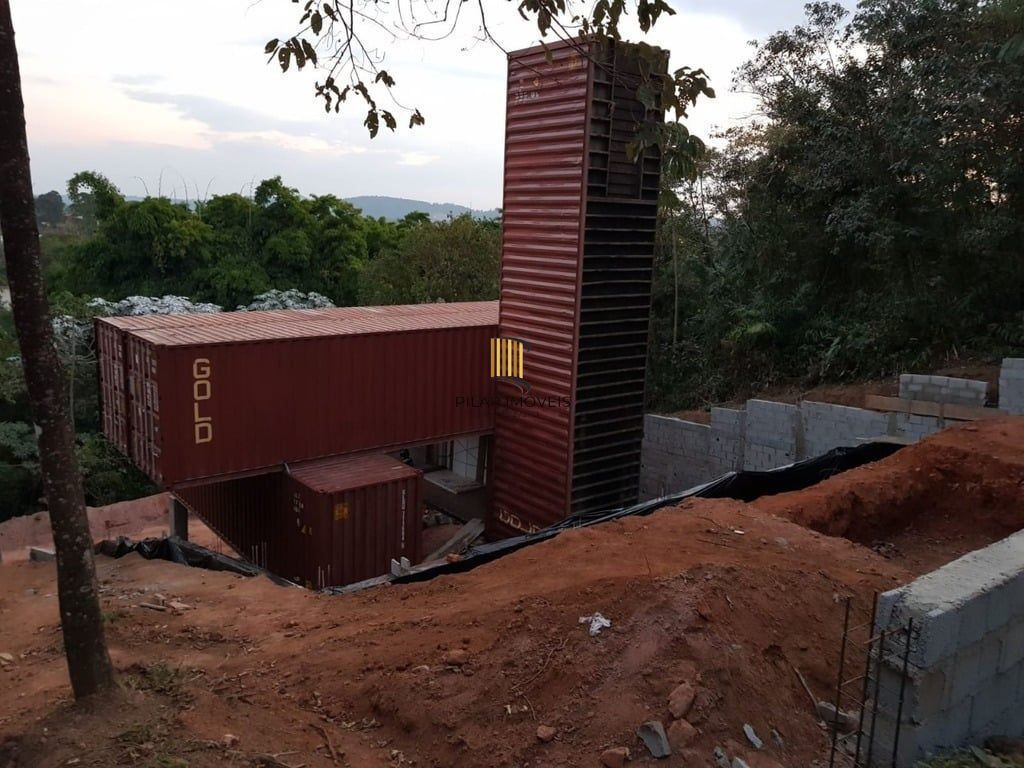 Casa 2 dormitórios no bairro Parque Residencial Itaguaçu