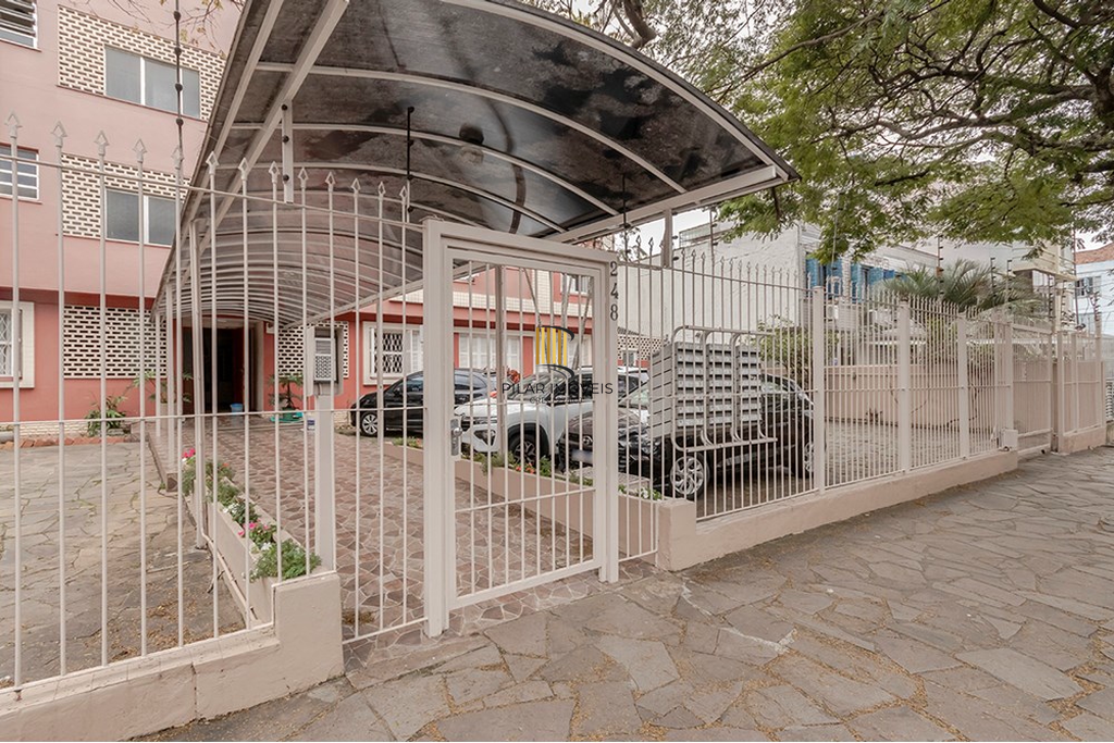 Apartamento 3 dormitórios no bairro Menino Deus