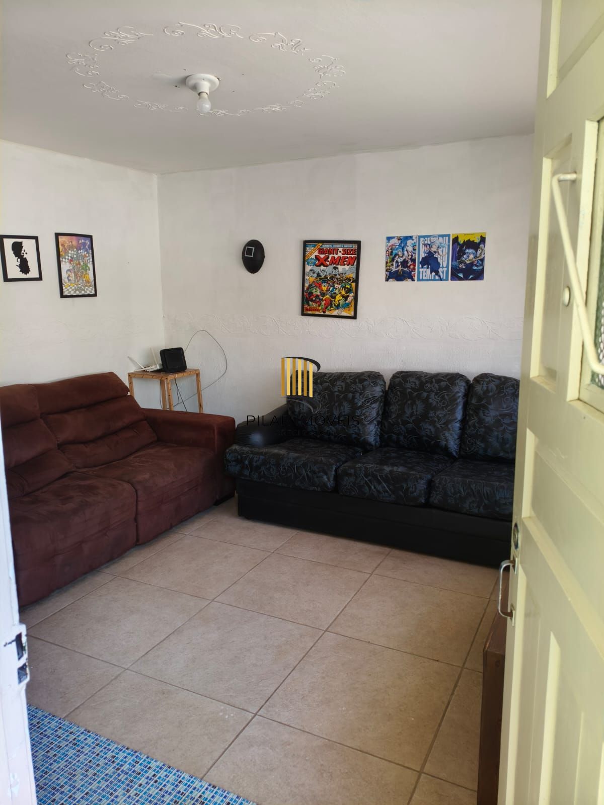 Casa com 80 m2 de área construída, 03 dorm, sala estar/jantar, cozinha, pátio